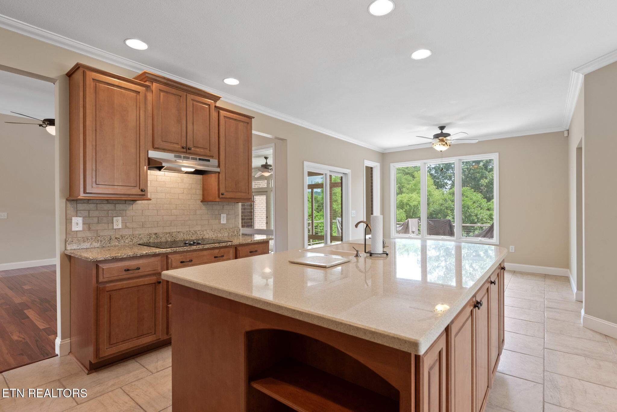 208 High Pointe Village Way