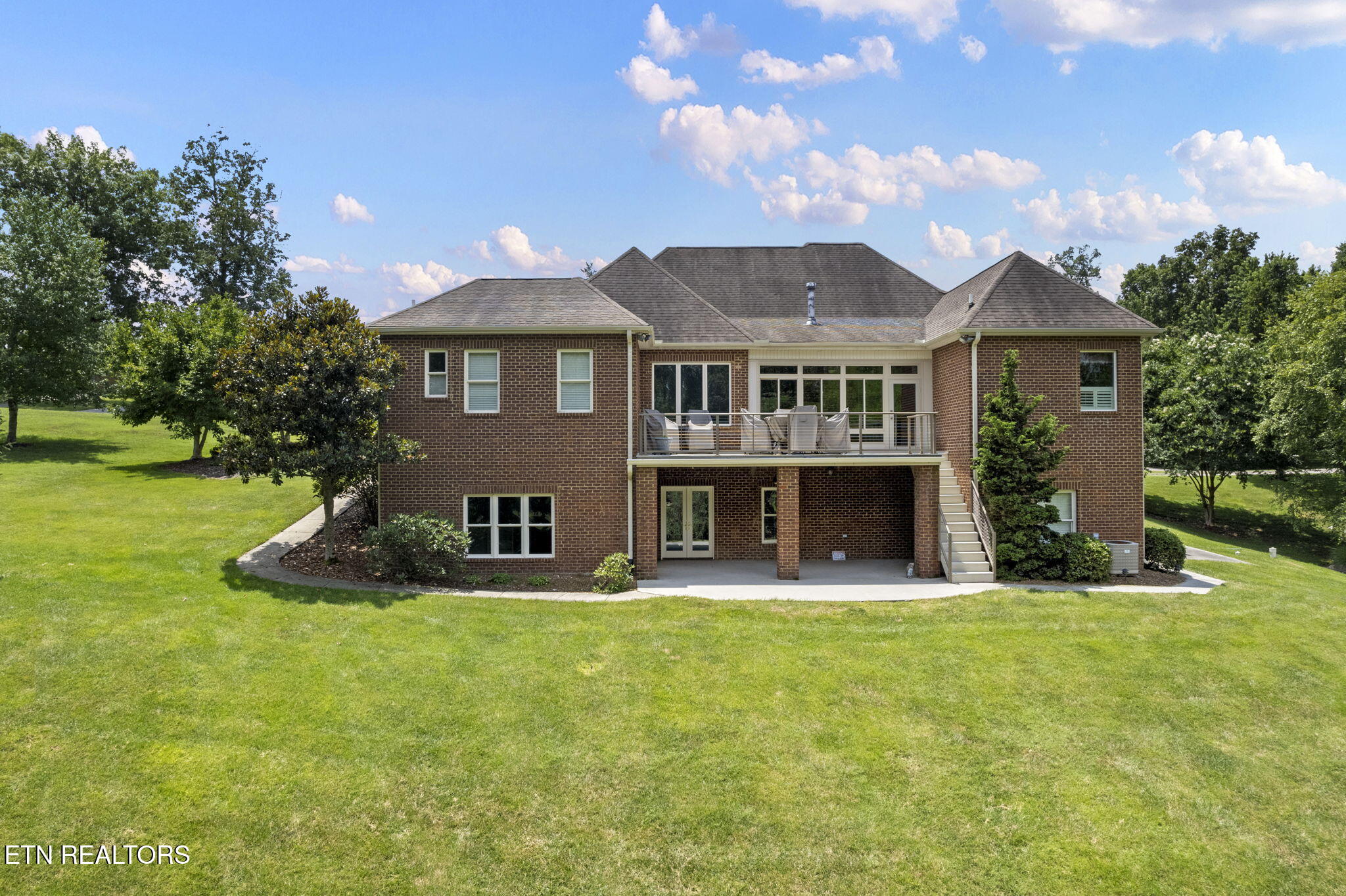 208 High Pointe Village Way