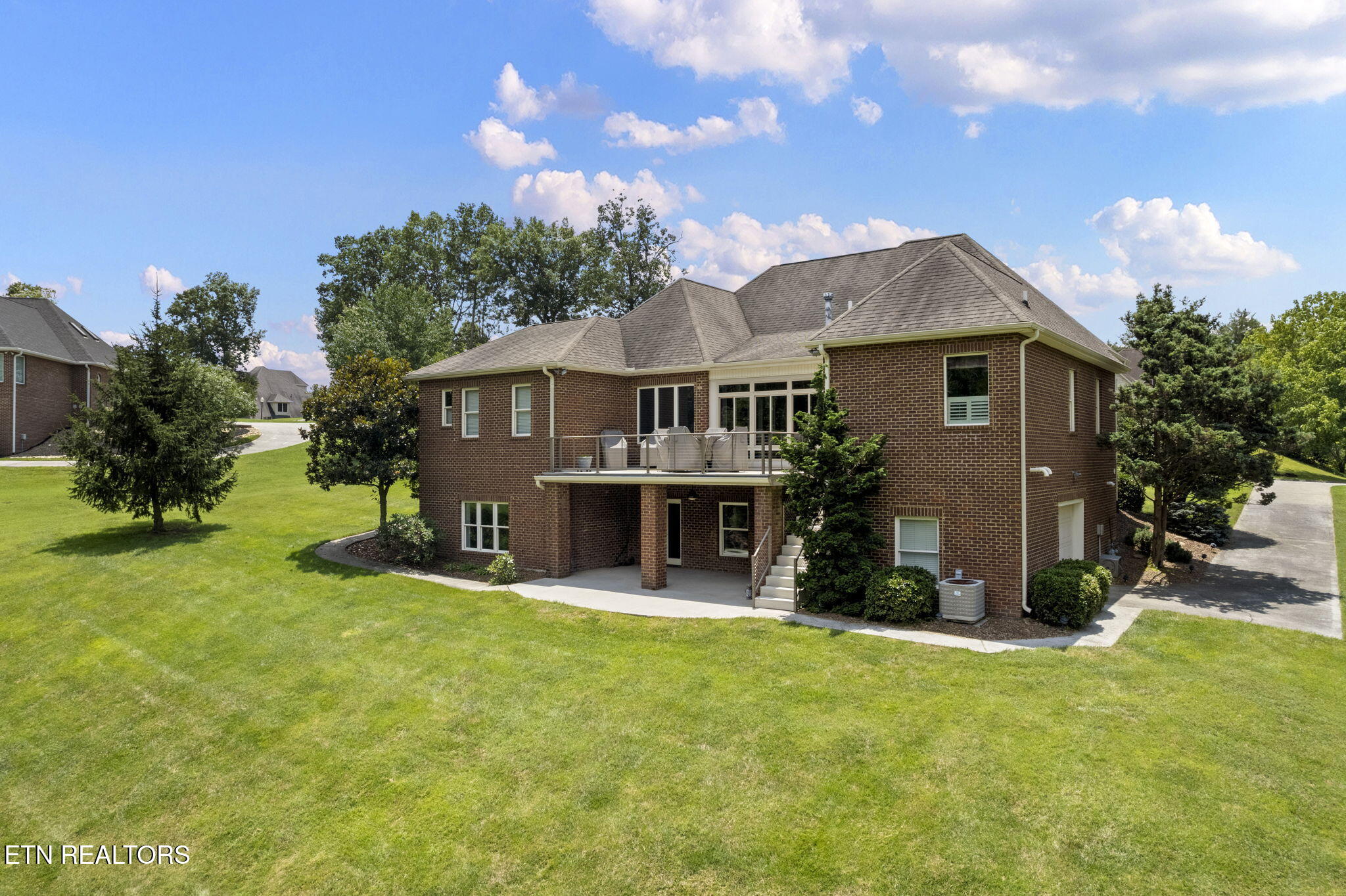 208 High Pointe Village Way