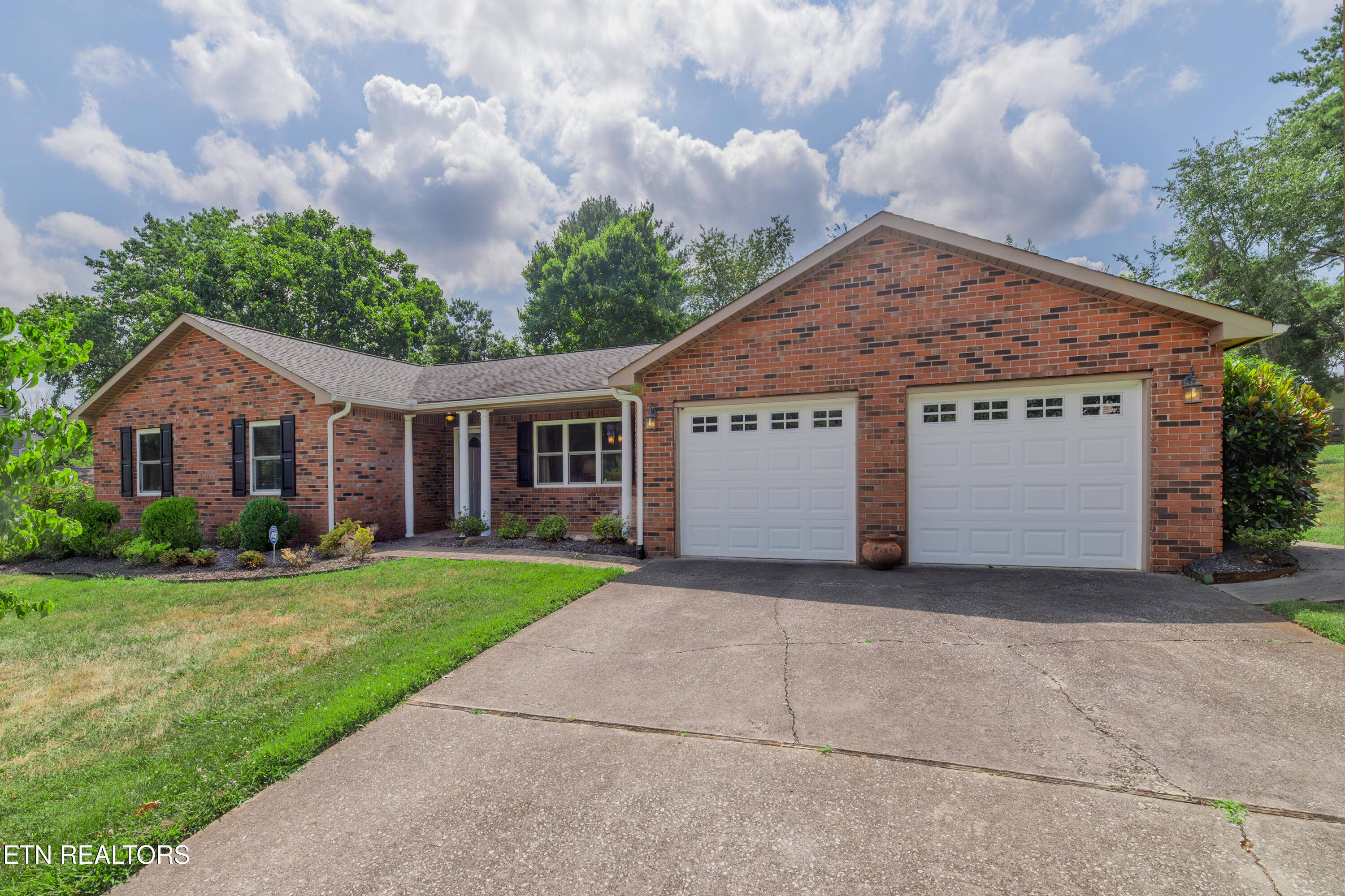 12624 Pony Express Drive