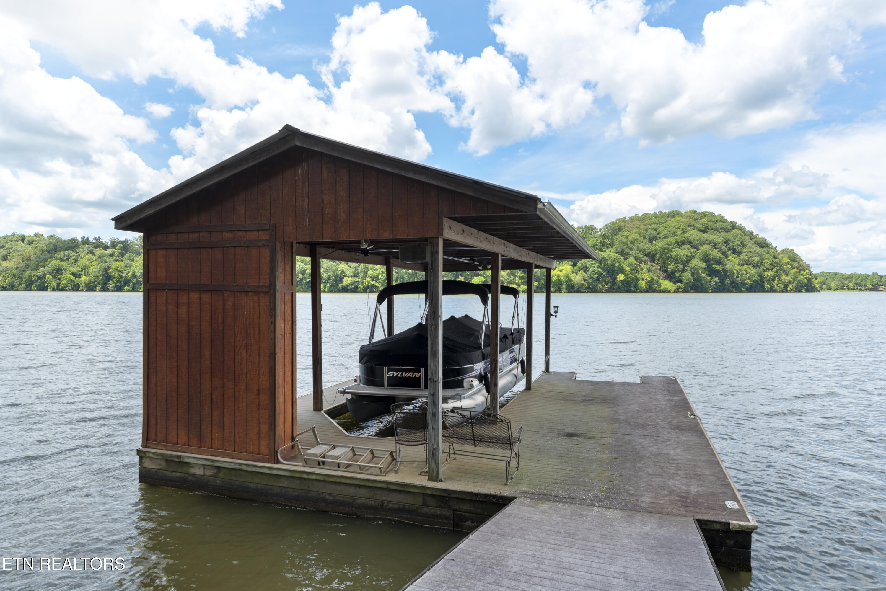 118 Marble Bluff Drive