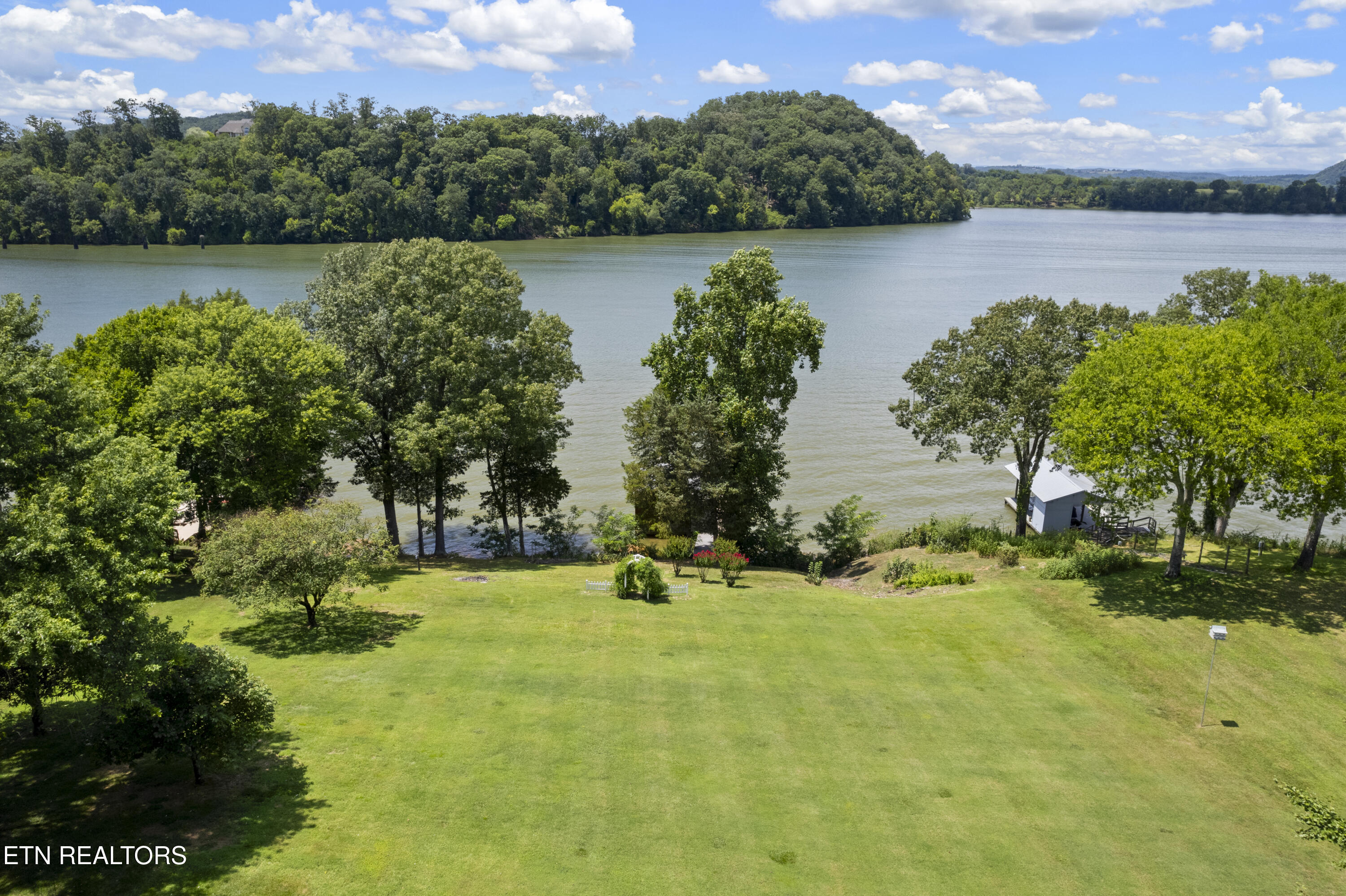 118 Marble Bluff Drive