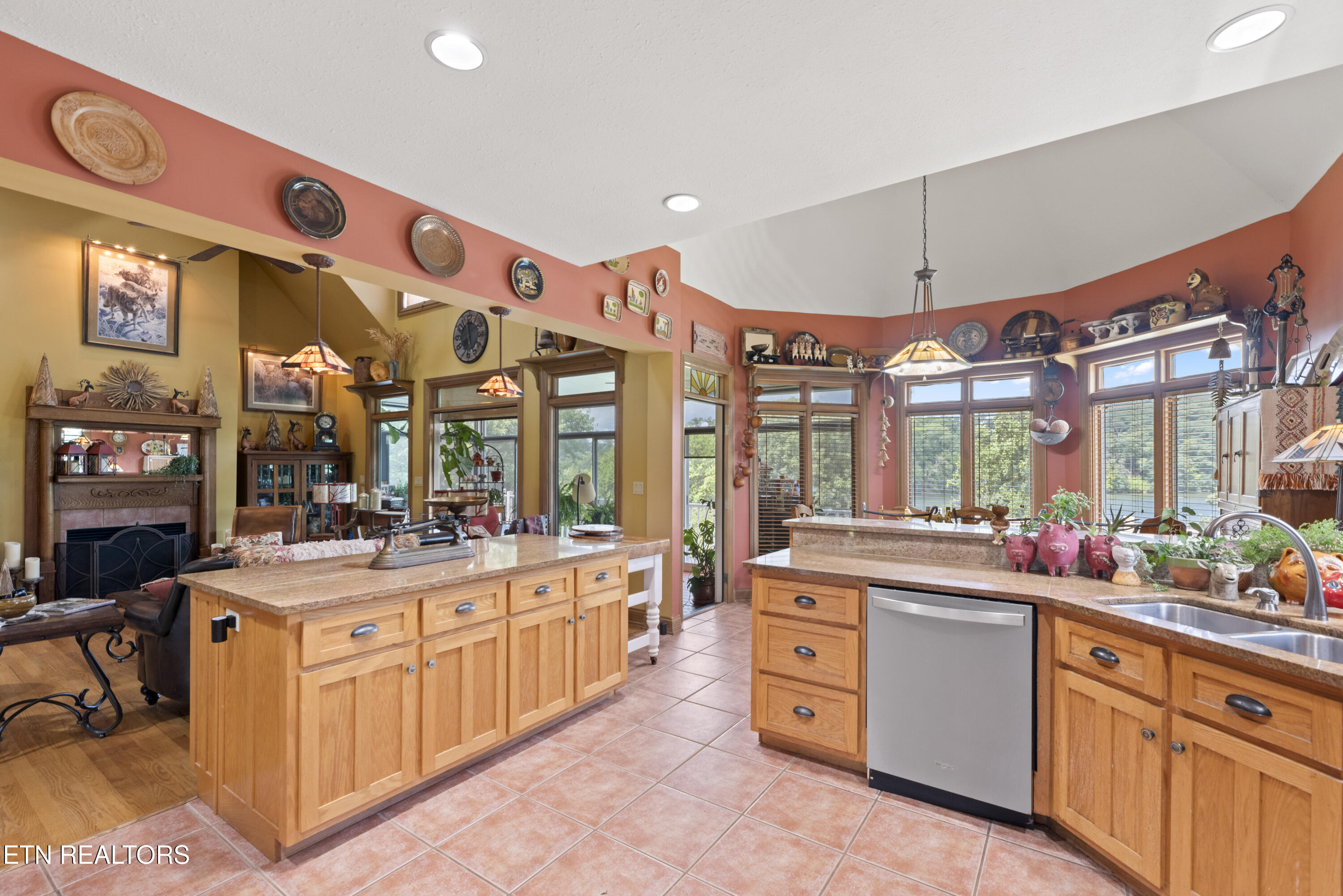 118 Marble Bluff Drive