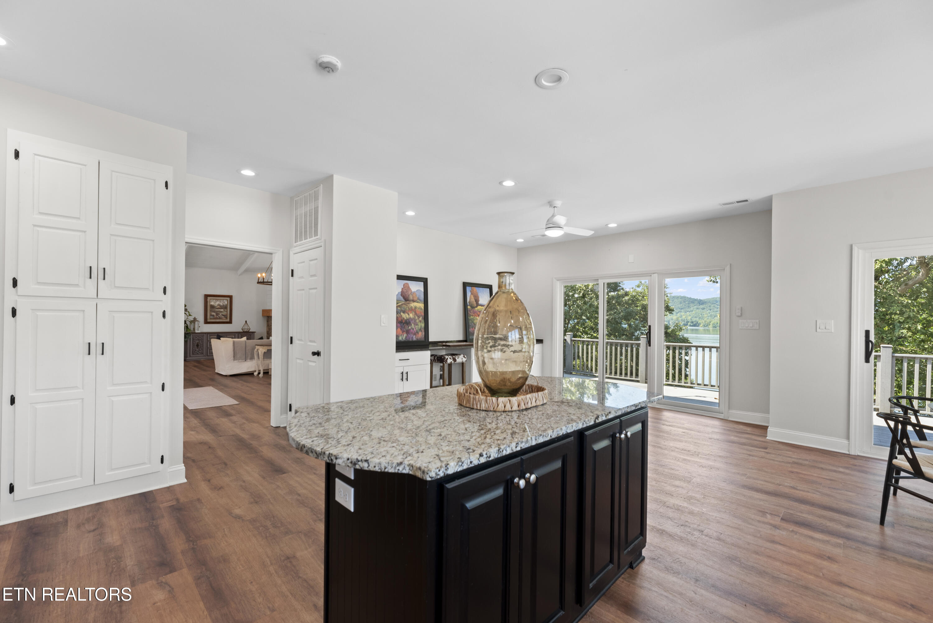 201 High Pointe Village Way