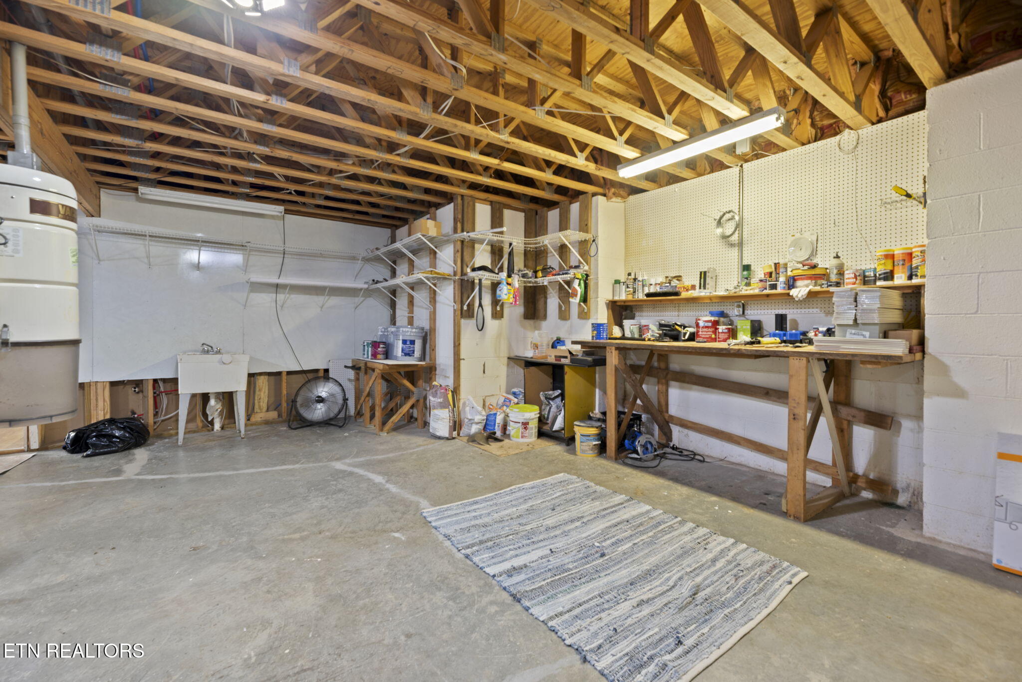 201 High Pointe Village Way