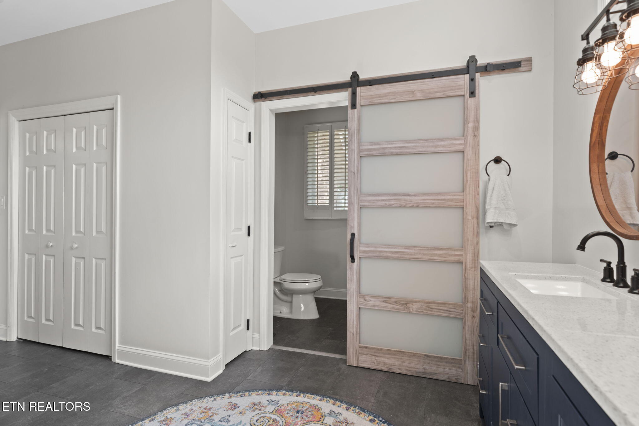 201 High Pointe Village Way