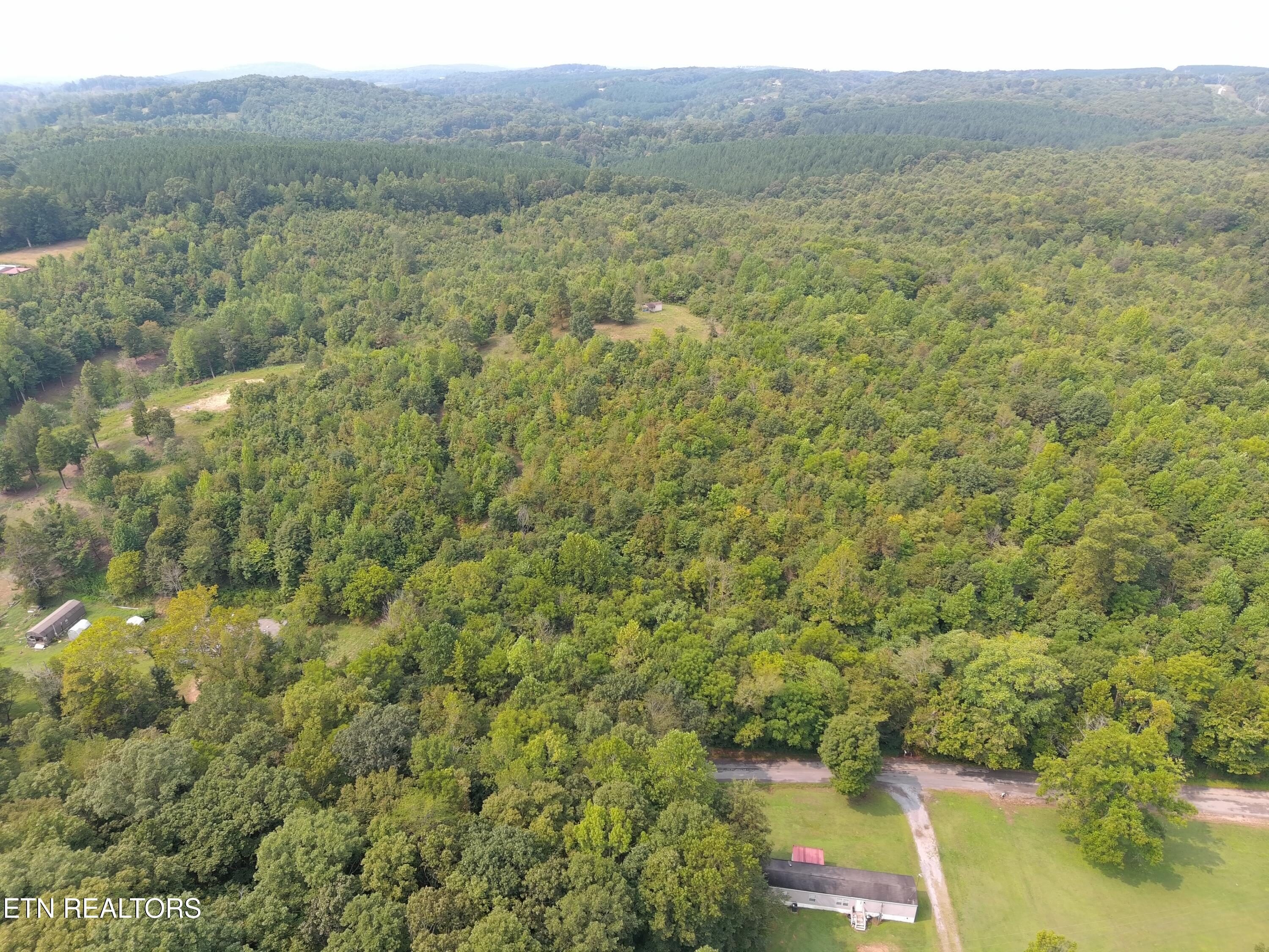 417 Womac Hollow Rd