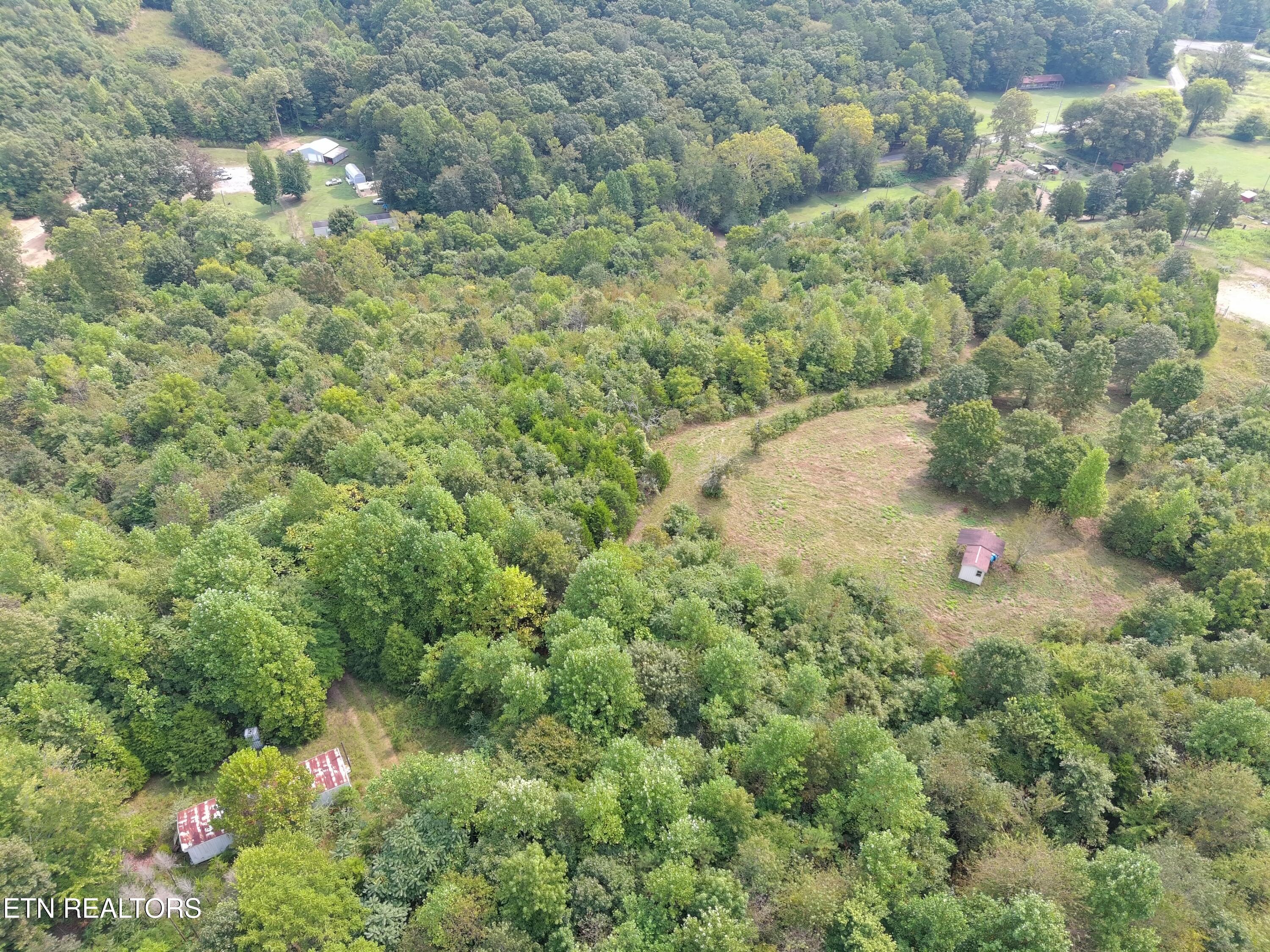 417 Womac Hollow Rd