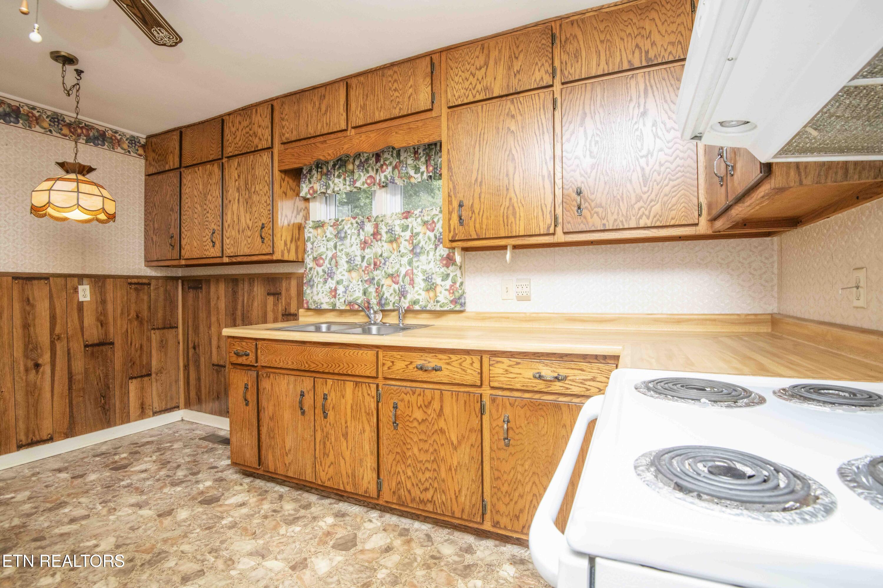 119 Edwards Lane, Harriman