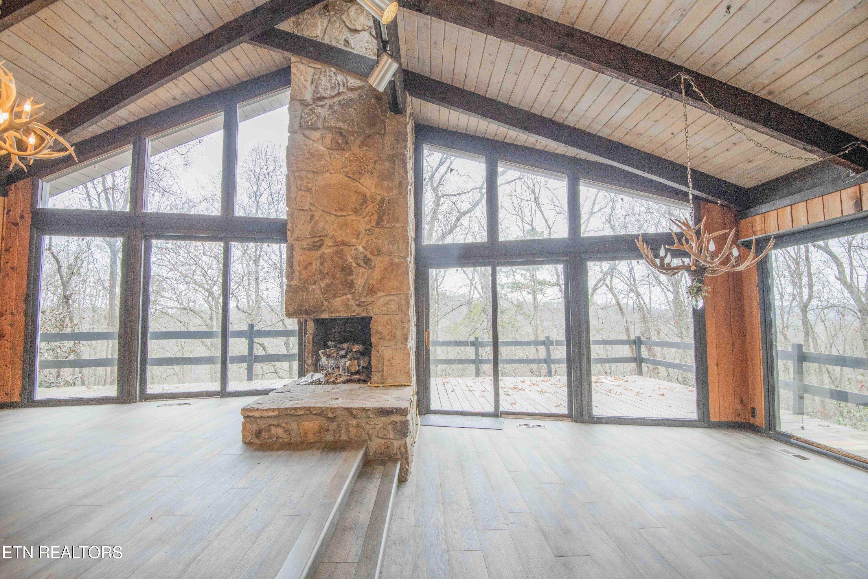 5510 Glen Cove Drive