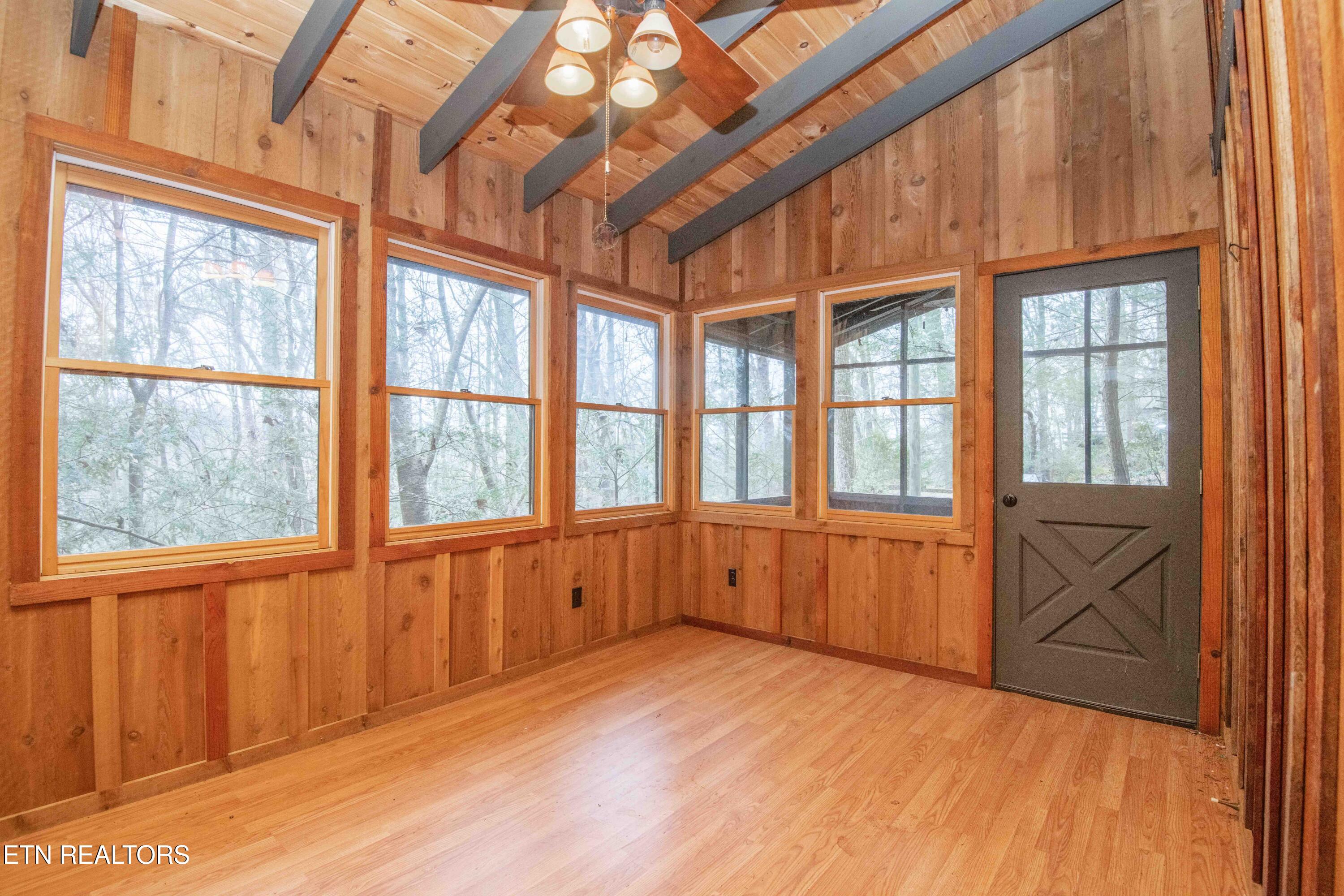 5510 Glen Cove Drive