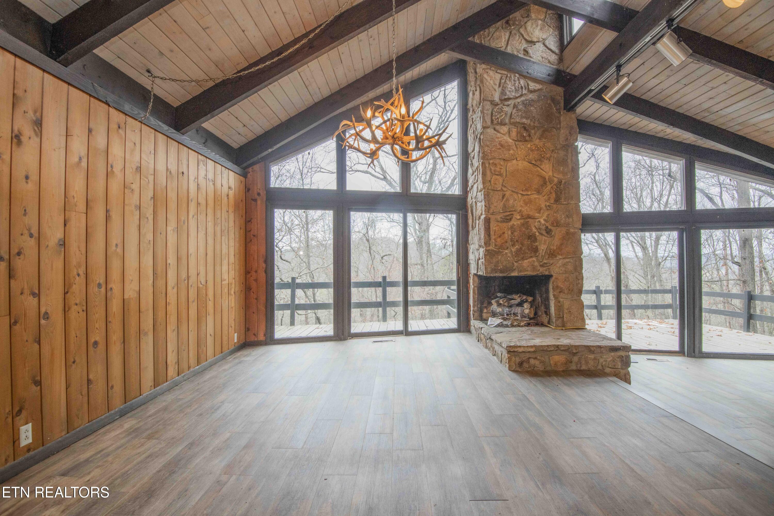 5510 Glen Cove Drive