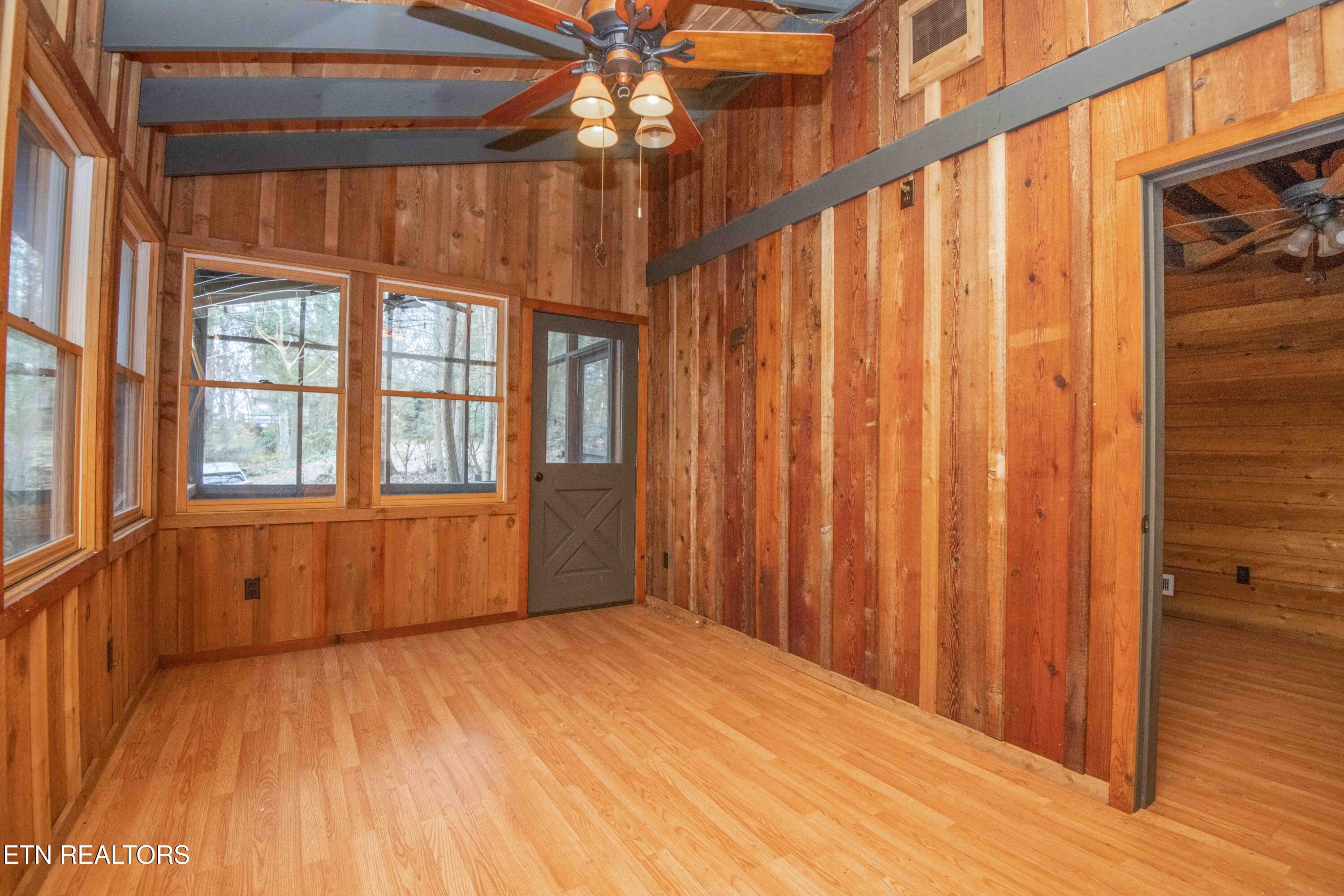 5510 Glen Cove Drive