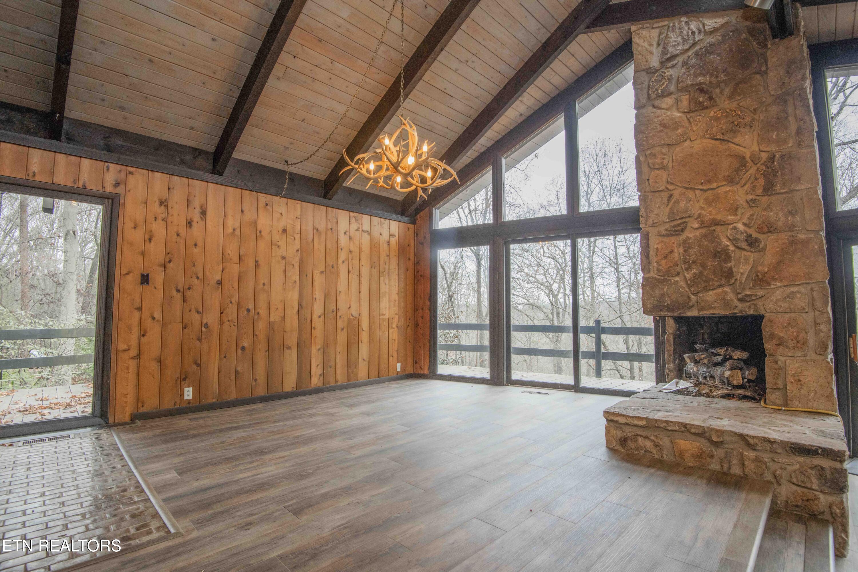 5510 Glen Cove Drive