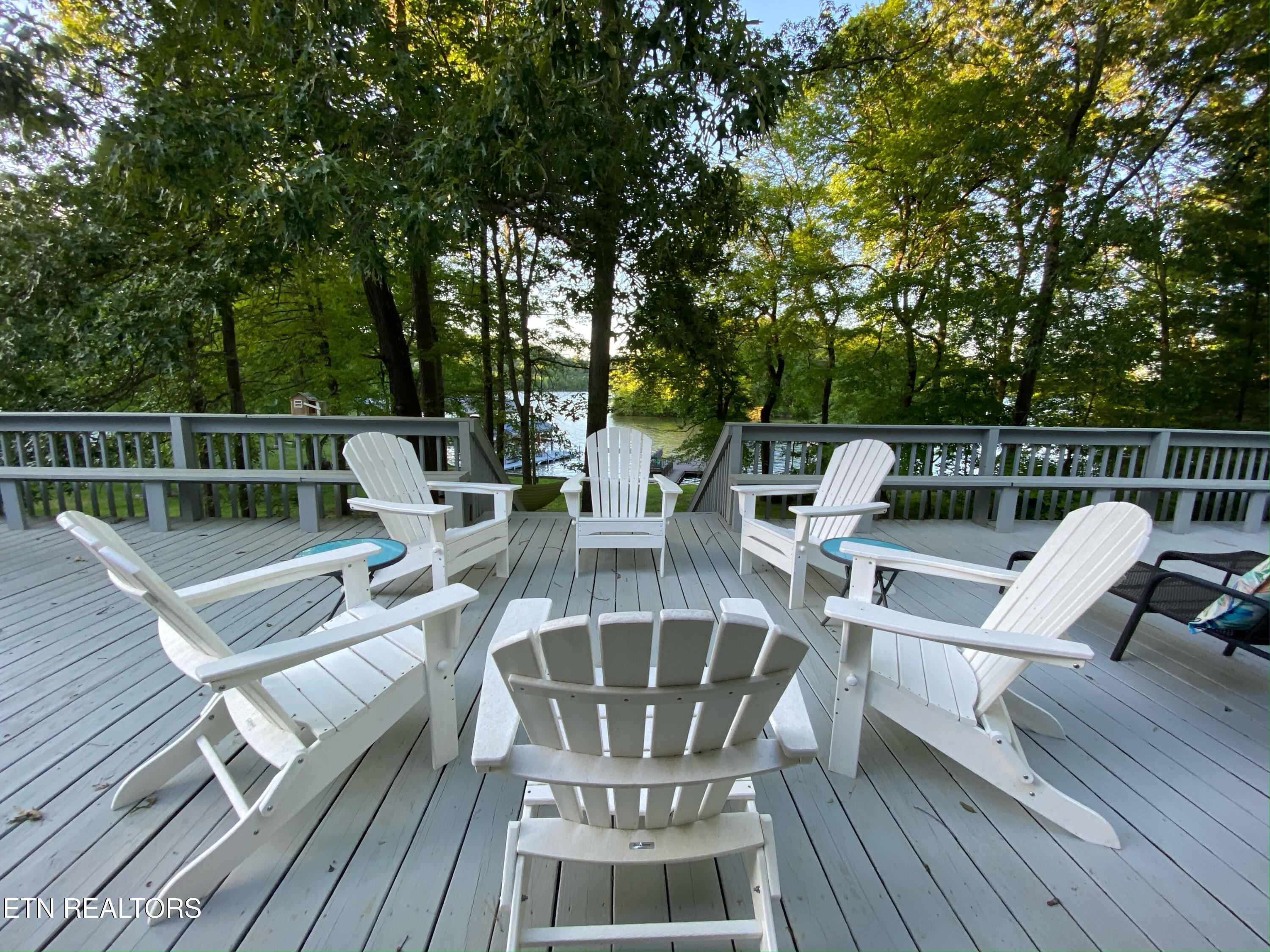 137 Lake Forest Lane