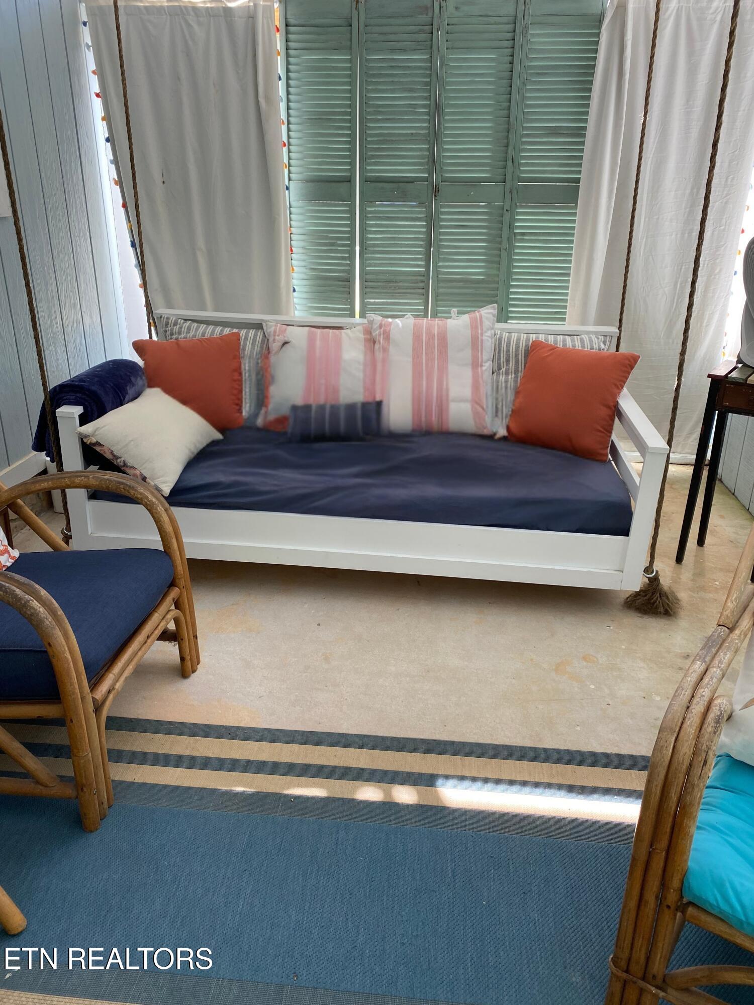 137 Lake Forest Lane