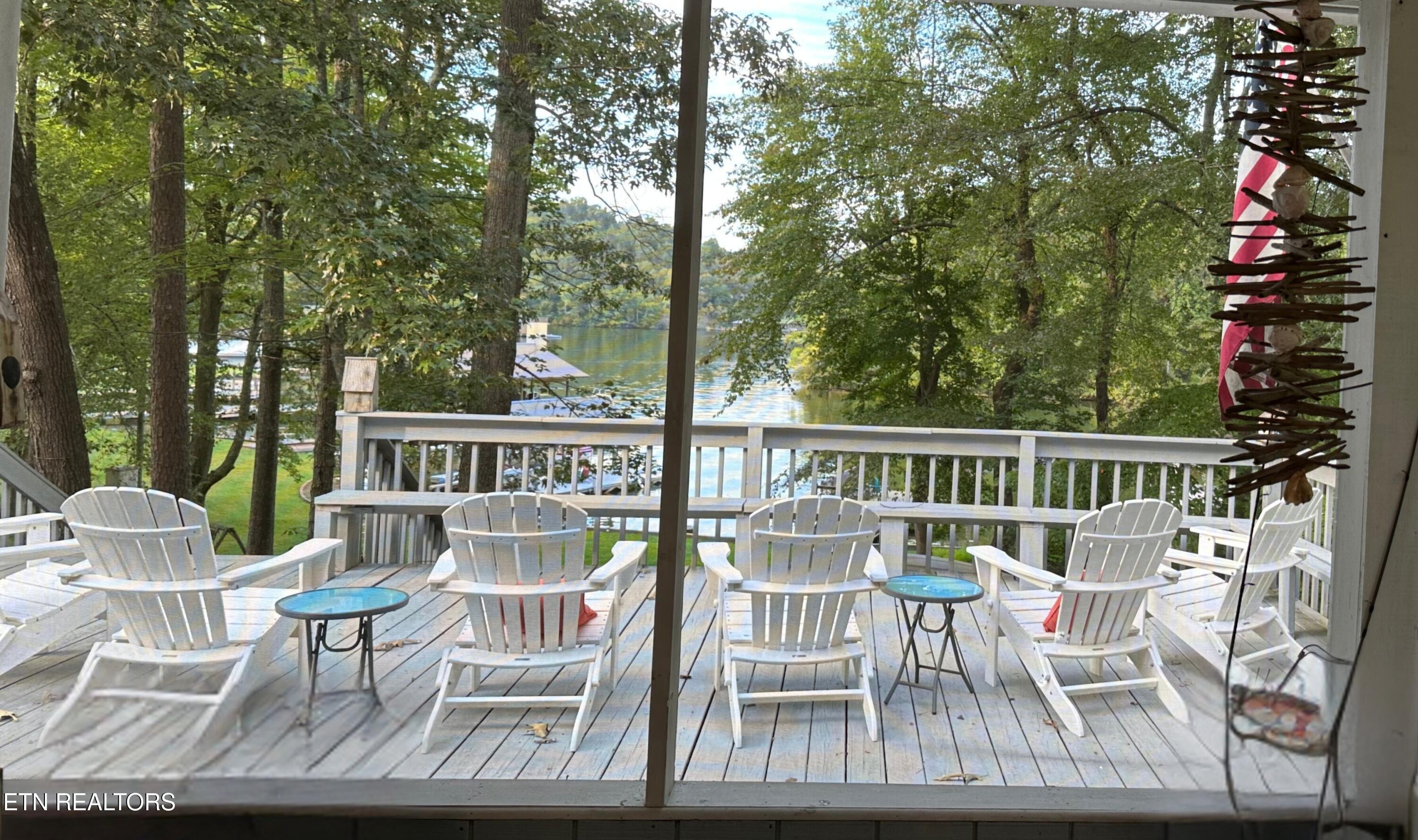 137 Lake Forest Lane