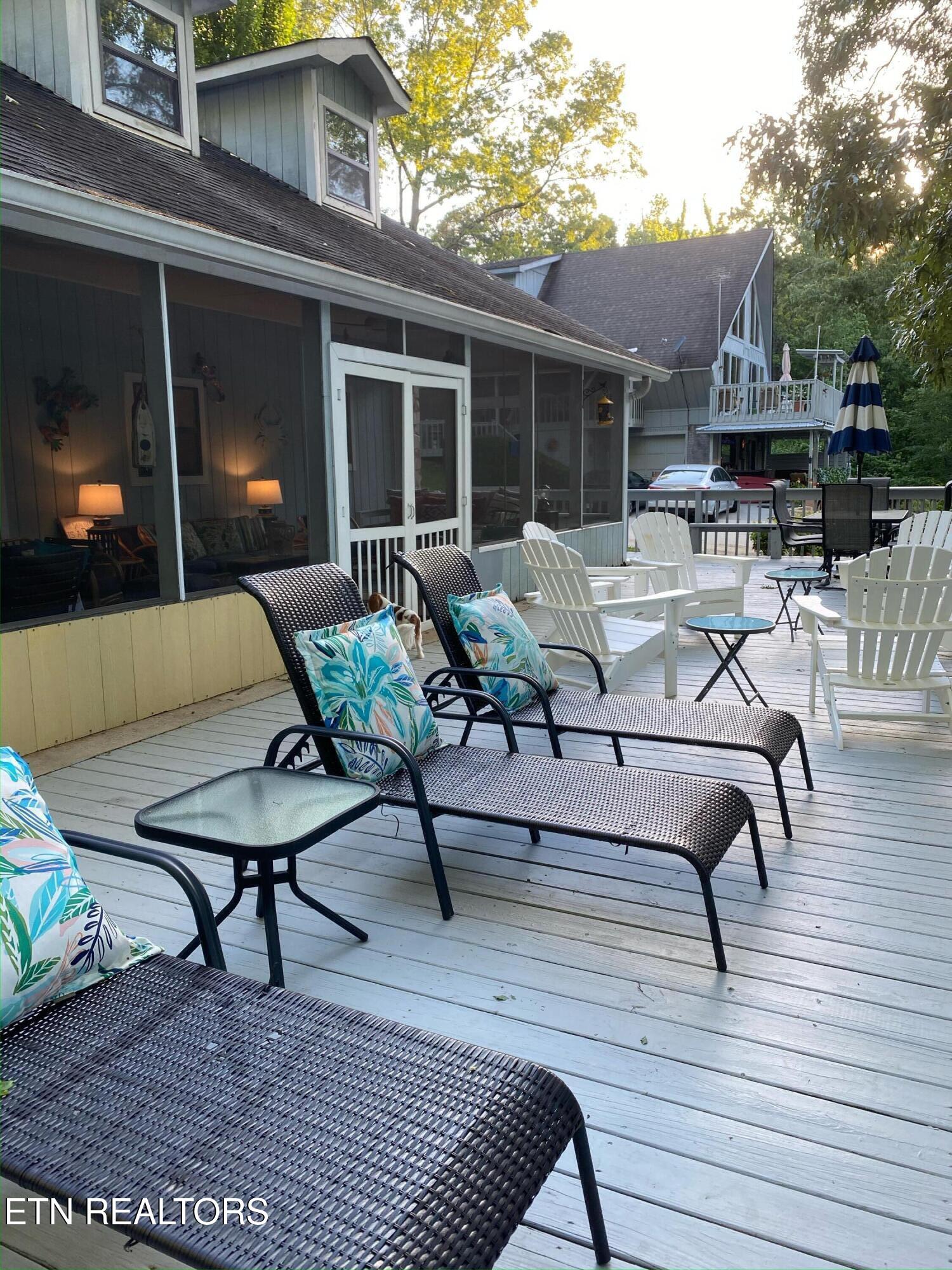 137 Lake Forest Lane