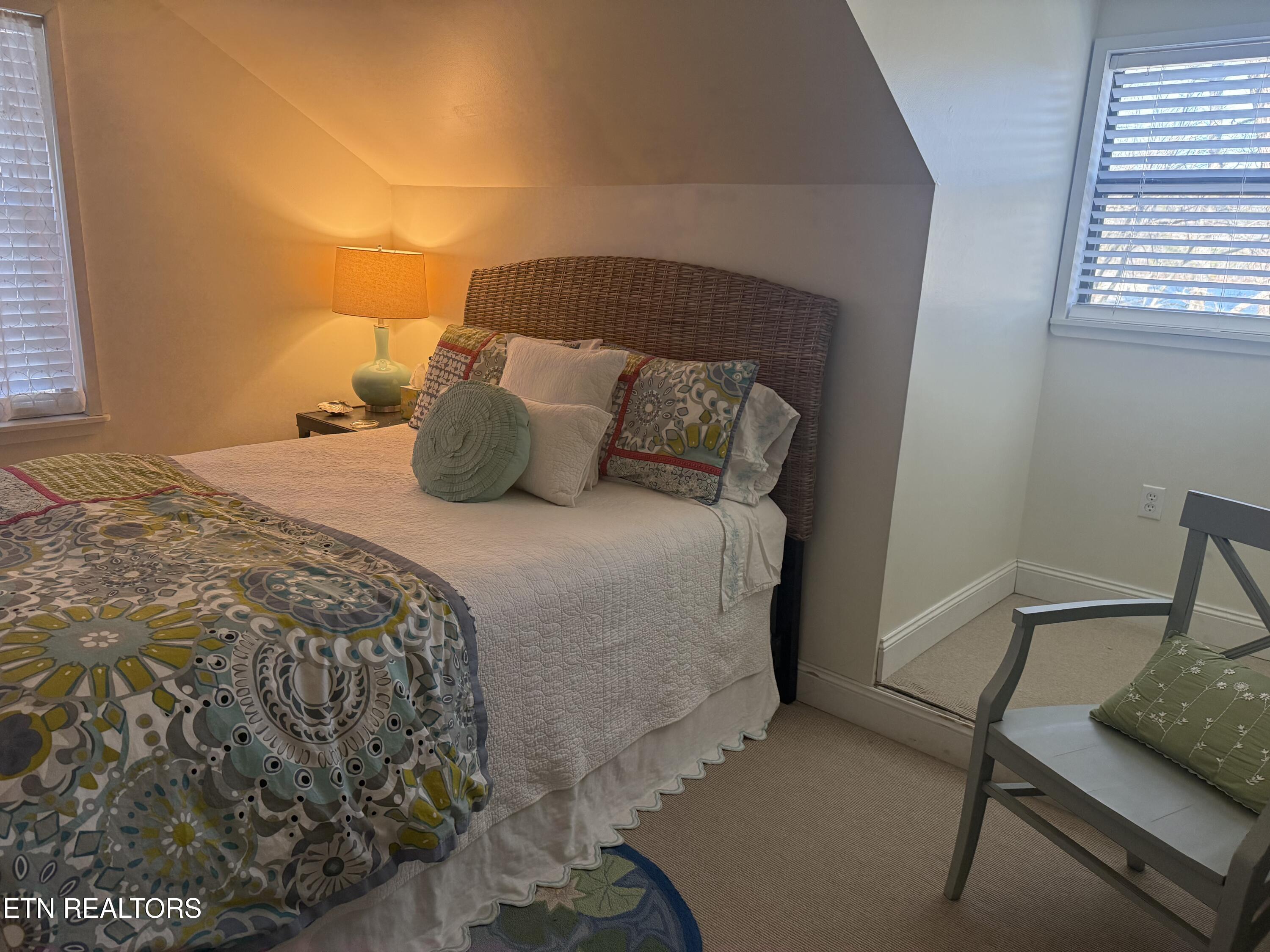 137 Lake Forest Lane