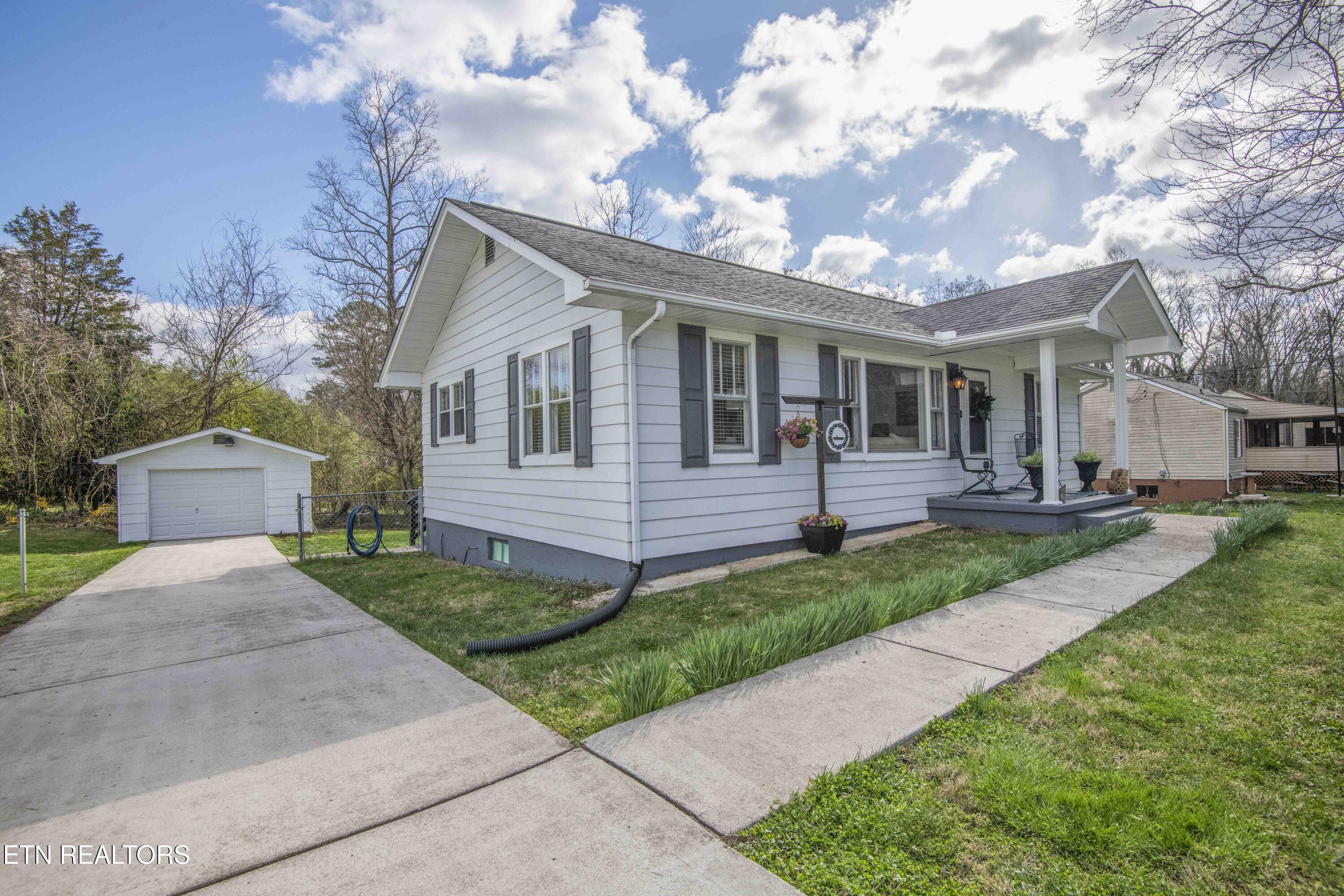 125 Clark Ave