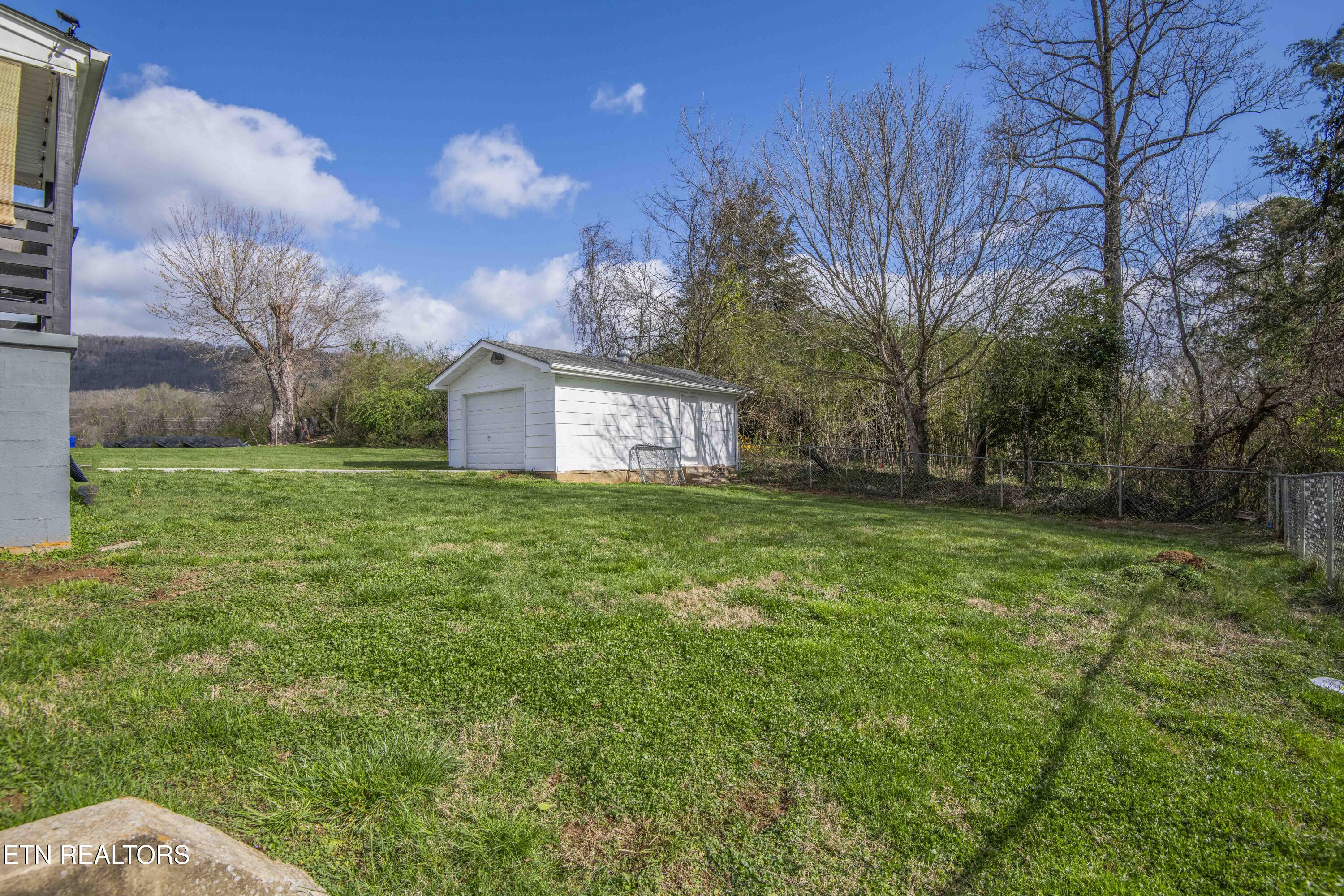 125 Clark Ave