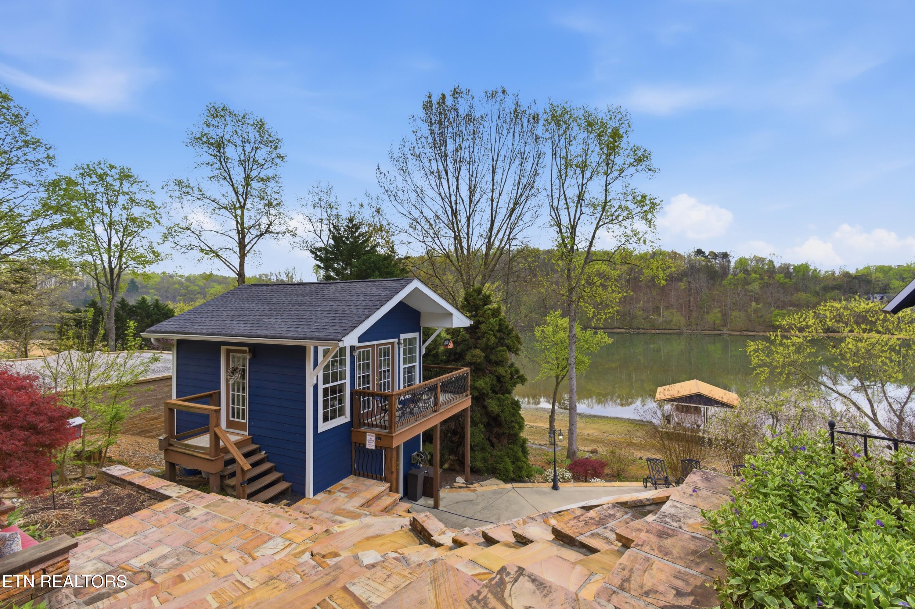 141 Settlers Rd