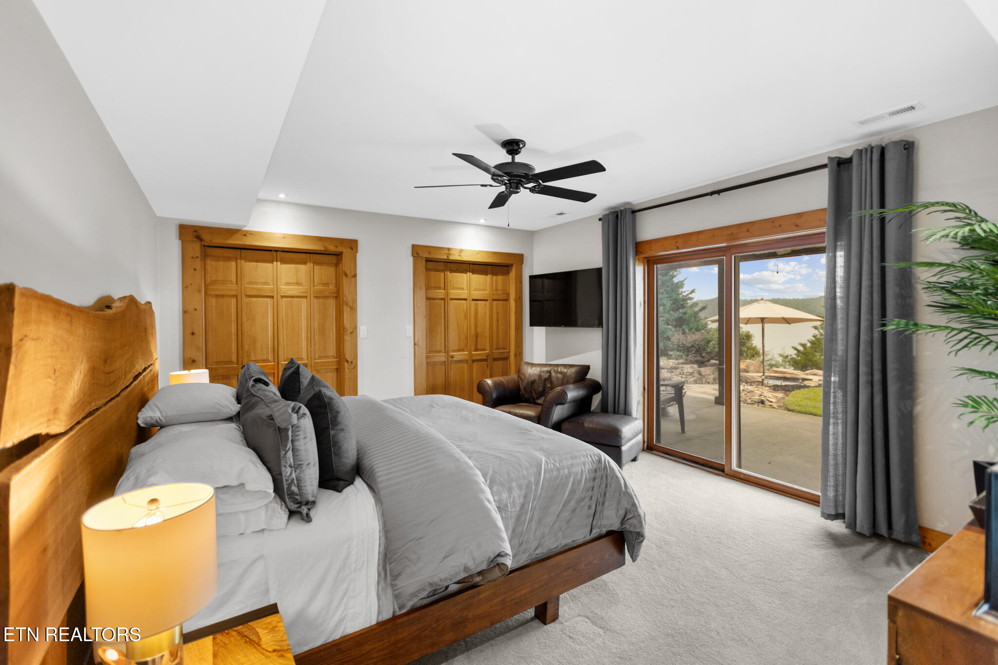 114 Chickasaw Point