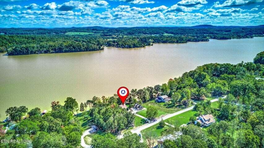 234 Pin Oak Drive