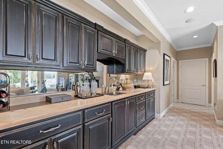 234 Pin Oak Drive