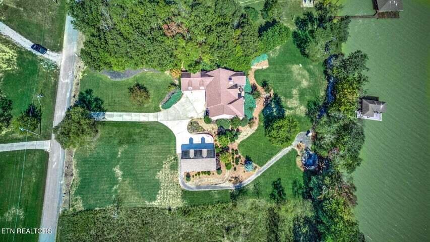 234 Pin Oak Drive