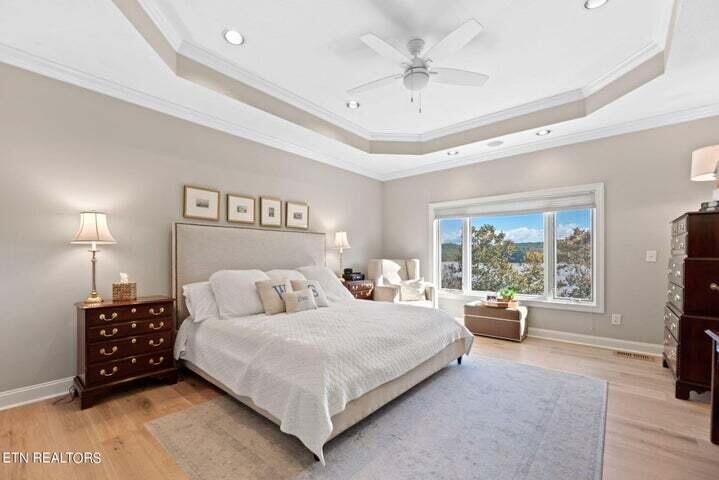 234 Pin Oak Drive
