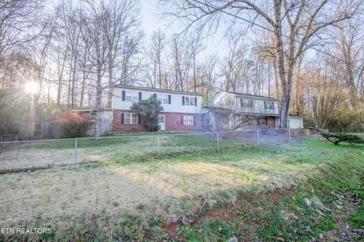 215 Darrell Lane