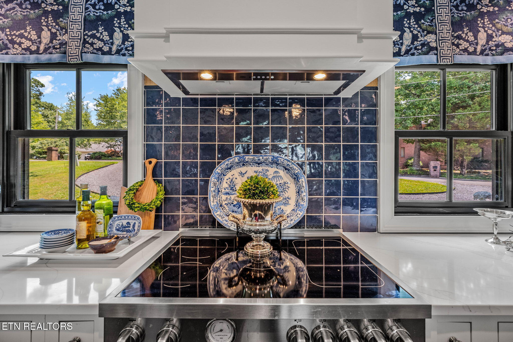 115 Ottawa Point