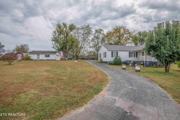 119 Edwards Lane