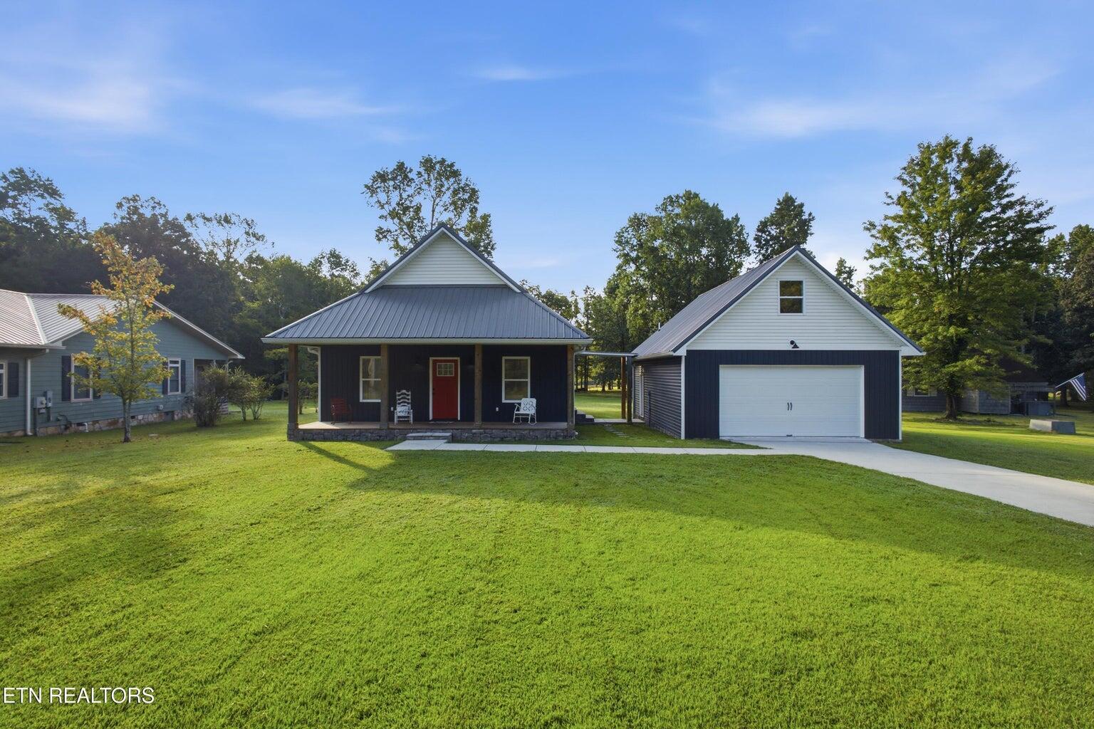 284 Amy Trail