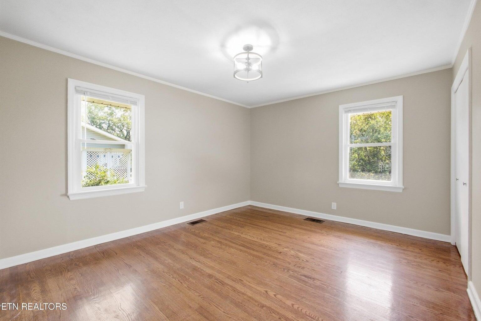 359 Skyline View Lane