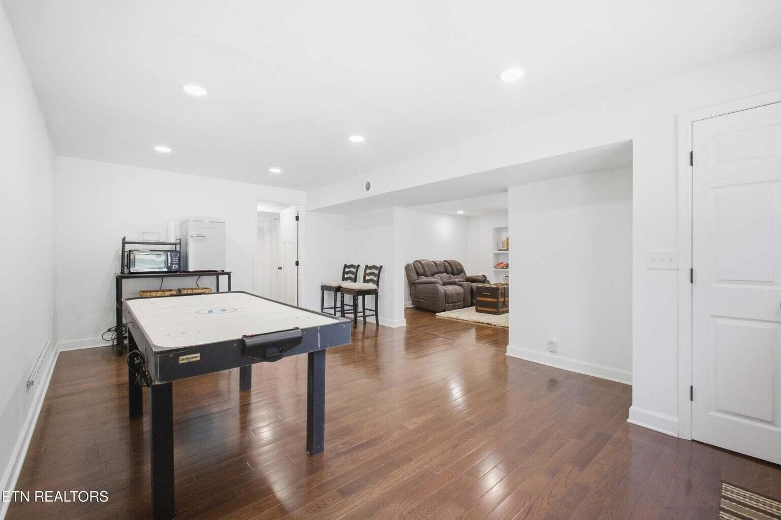 359 Skyline View Lane