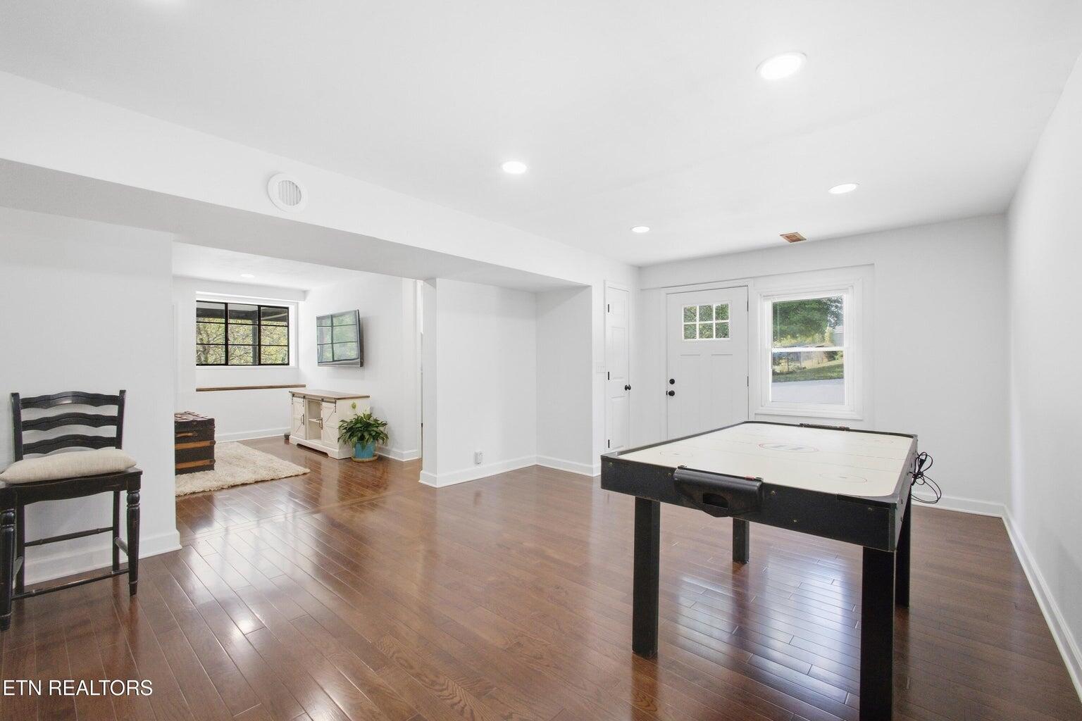359 Skyline View Lane