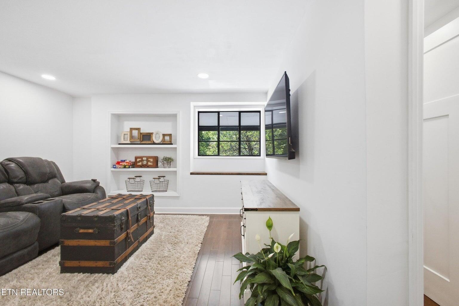 359 Skyline View Lane