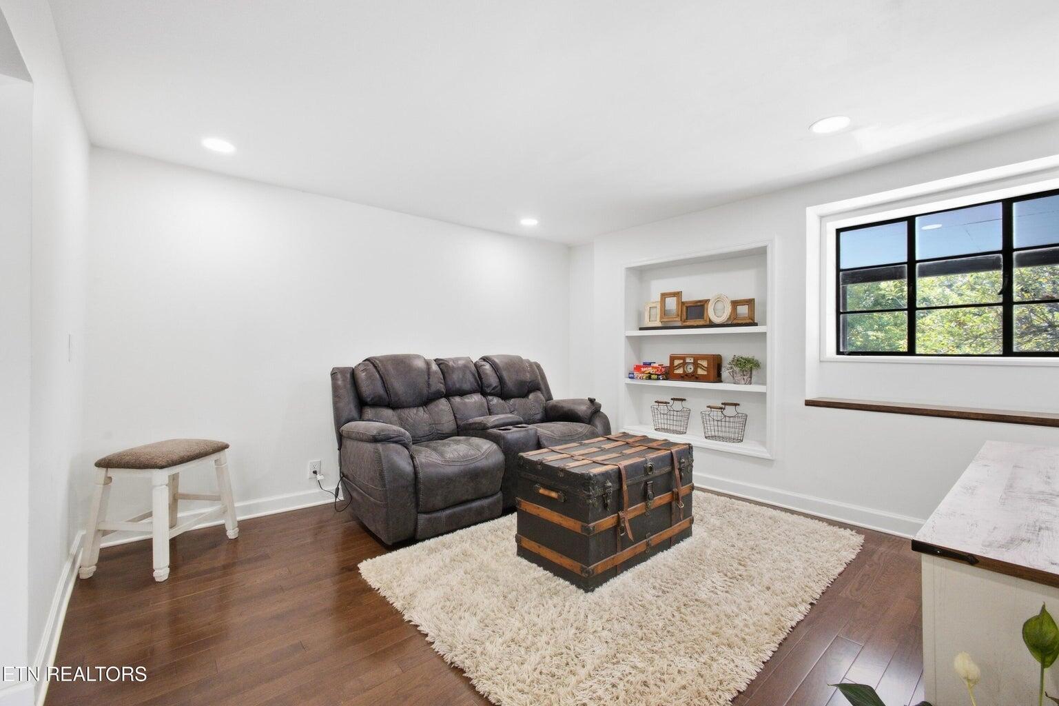 359 Skyline View Lane