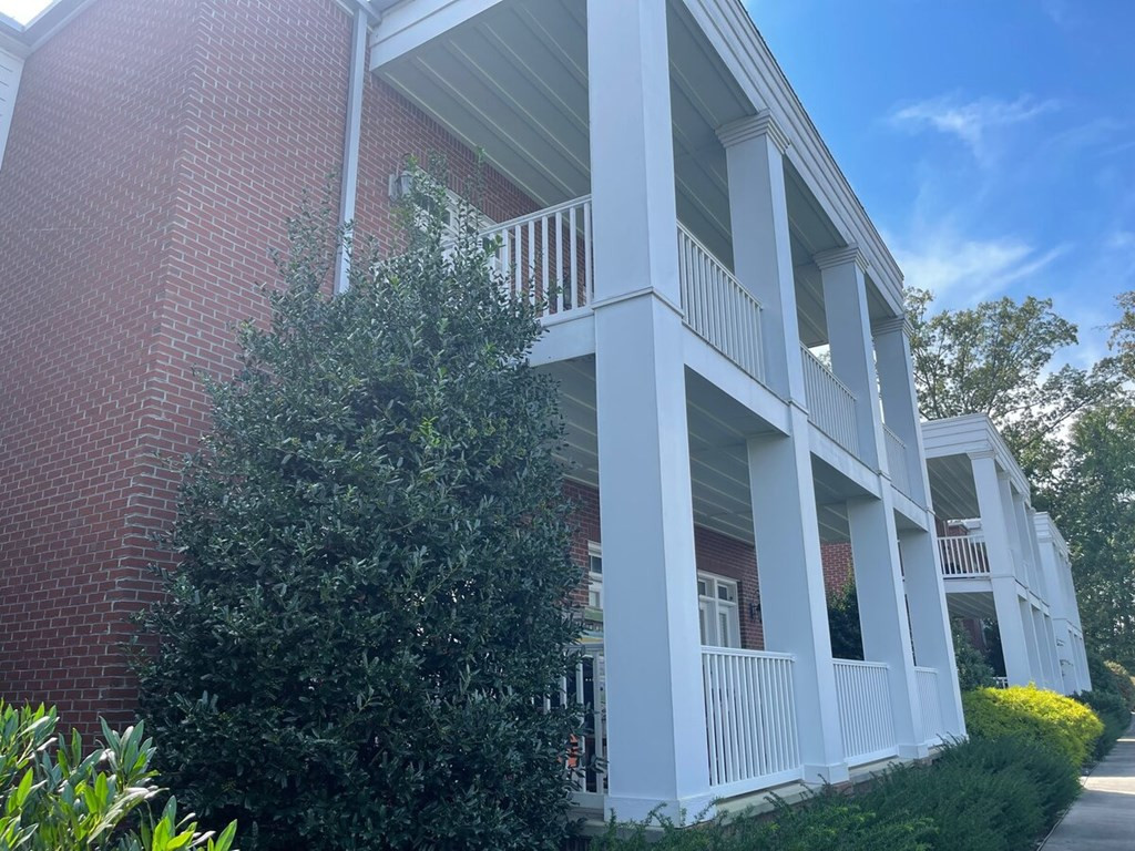 1029 Waterford Place