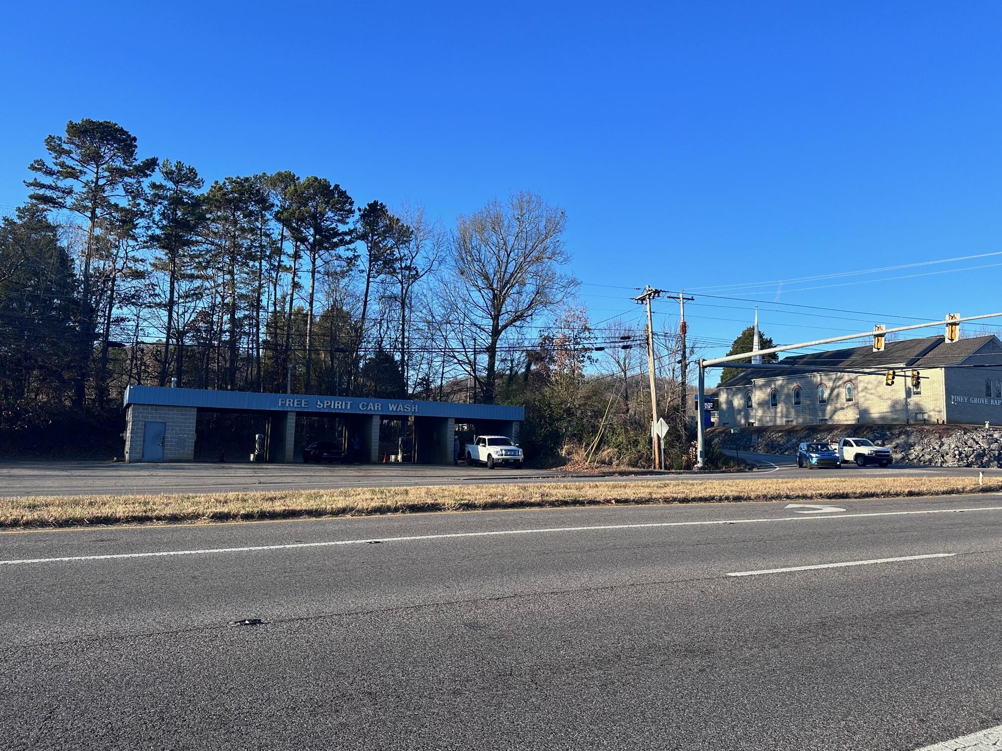 2808 Roane State Highway