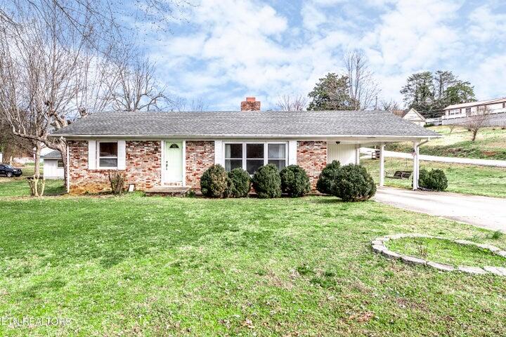 826 W Spring Street