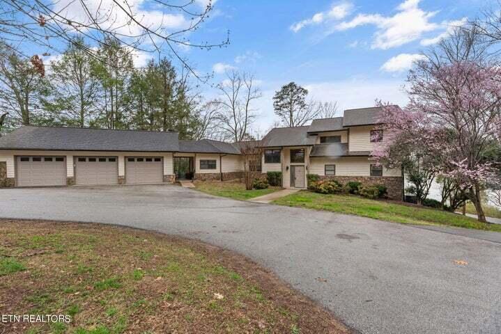 2155 Sugar Grove Valley Road