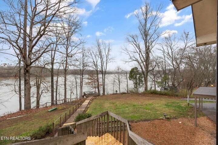 2155 Sugar Grove Valley Road