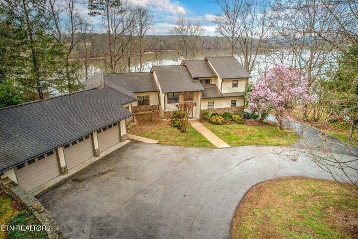 2155 Sugar Grove Valley Road