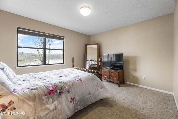 2155 Sugar Grove Valley Road