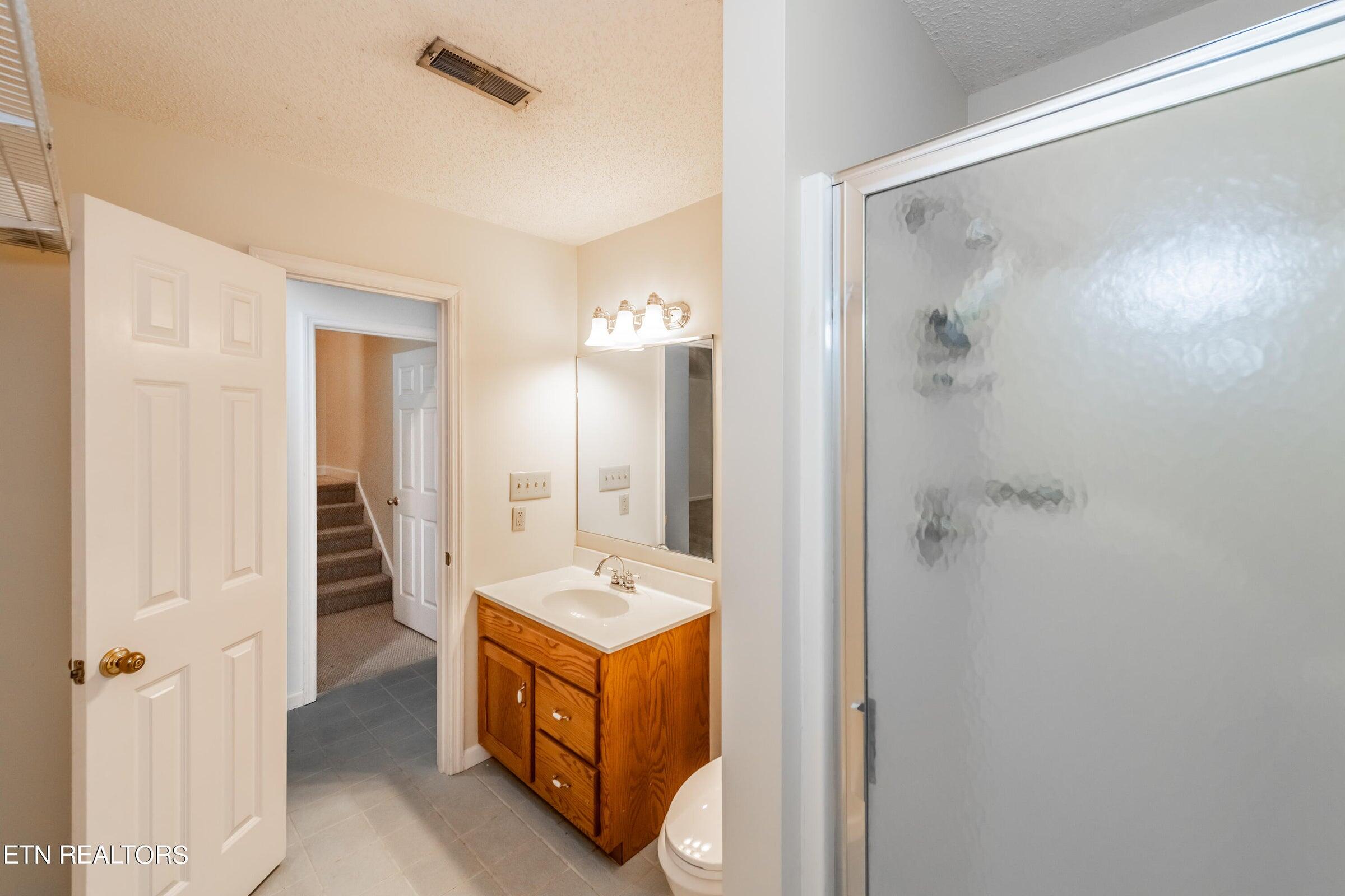 1244 River Oaks Drive