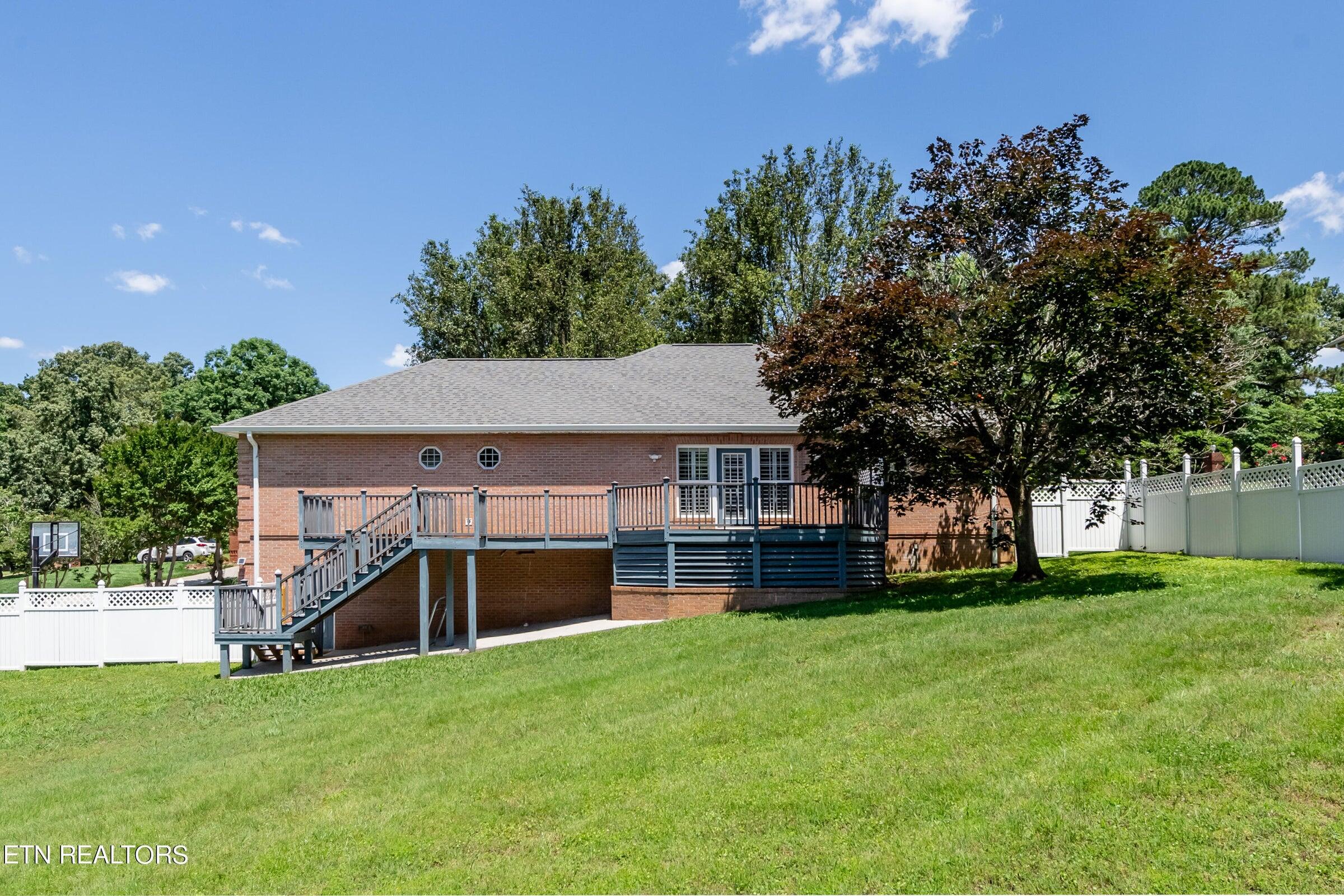 1244 River Oaks Drive