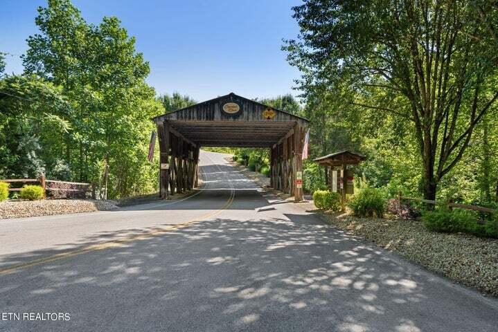 106 Overlook Drive